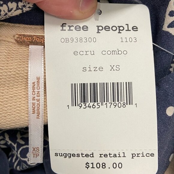 Nwt Free People James Bandana Sweatshirt Cream Blue Size XS New With Tags Boho - Picture 5 of 7